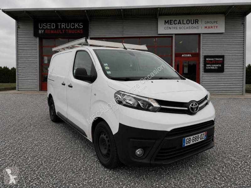 Samochód dostawczy Toyota