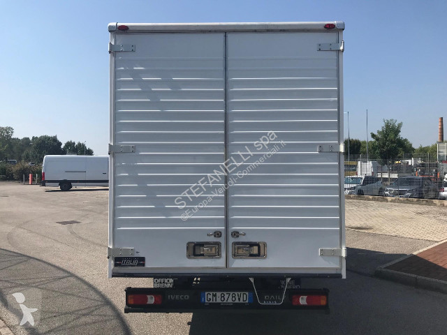 عربة نفعية Iveco DAILY 35C14H BOX