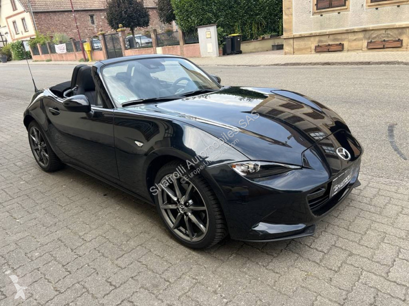 Samochód dostawczy Mazda Cabriolet (4) 2.0...
