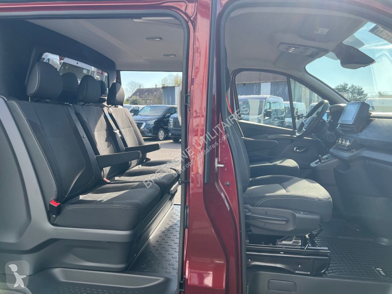 Furgoneta Renault TRAFIC III FG NEUF: CARMIN 5...
