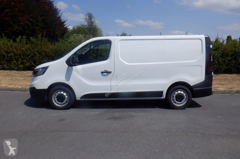 Renault TRAFIC 2.0 DCI 130 CV L1H1 van