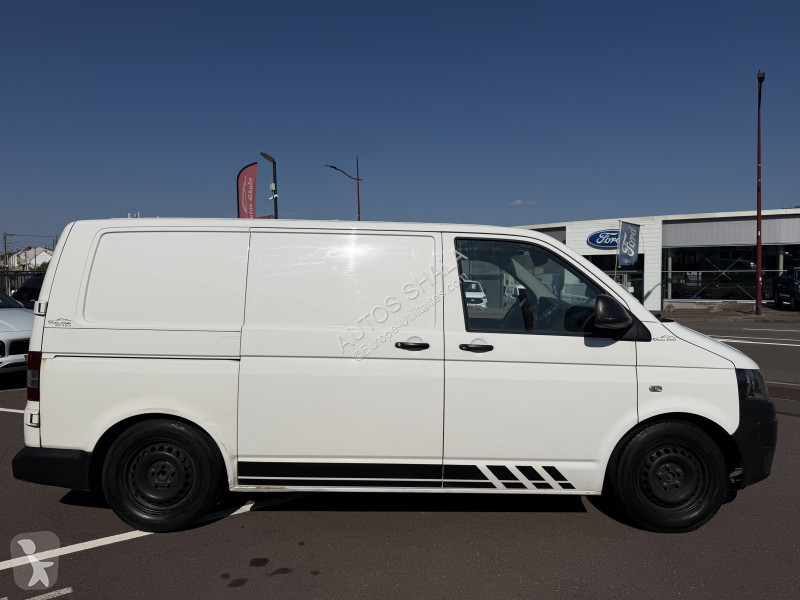 Véhicule utilitaire Volkswagen TRANSPORTER FG...