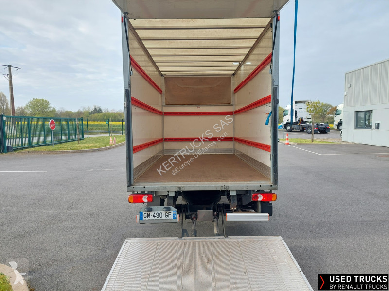Véhicule utilitaire Renault