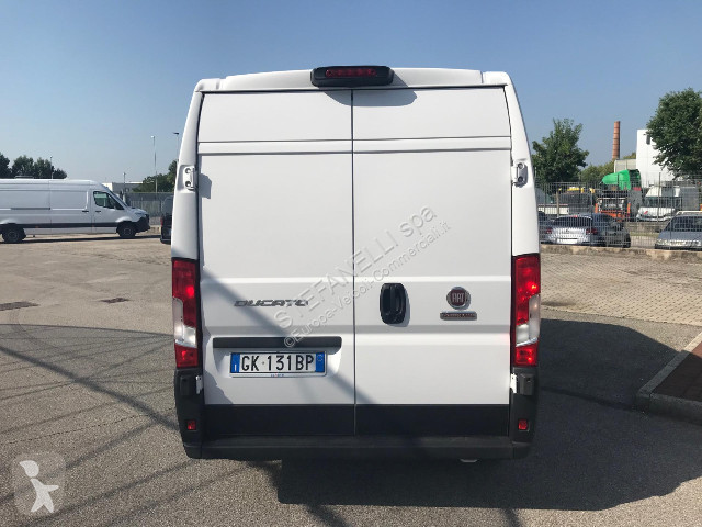 عربة نفعية Fiat Ducato 33 MH2 2.2 mjt3 120cv...