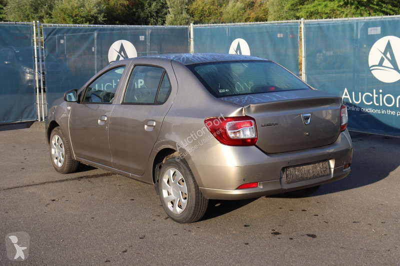 عربة نفعية Dacia