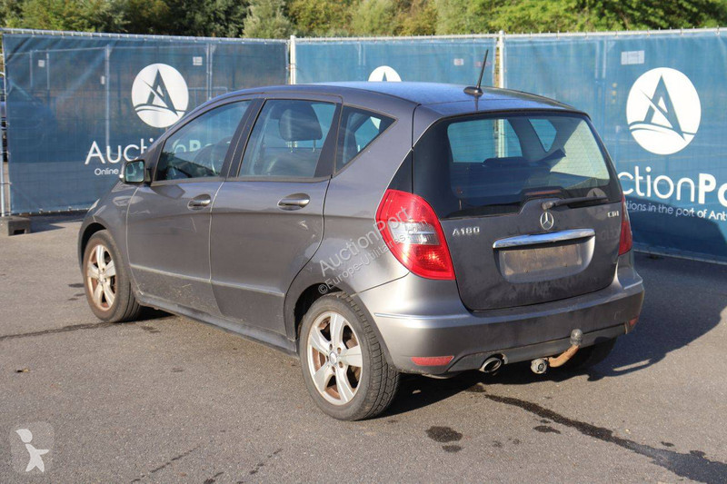 Furgoneta Mercedes A180 A-lasse