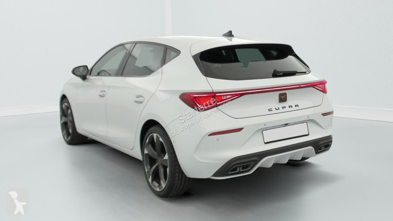 Véhicule utilitaire Cupra  LEON