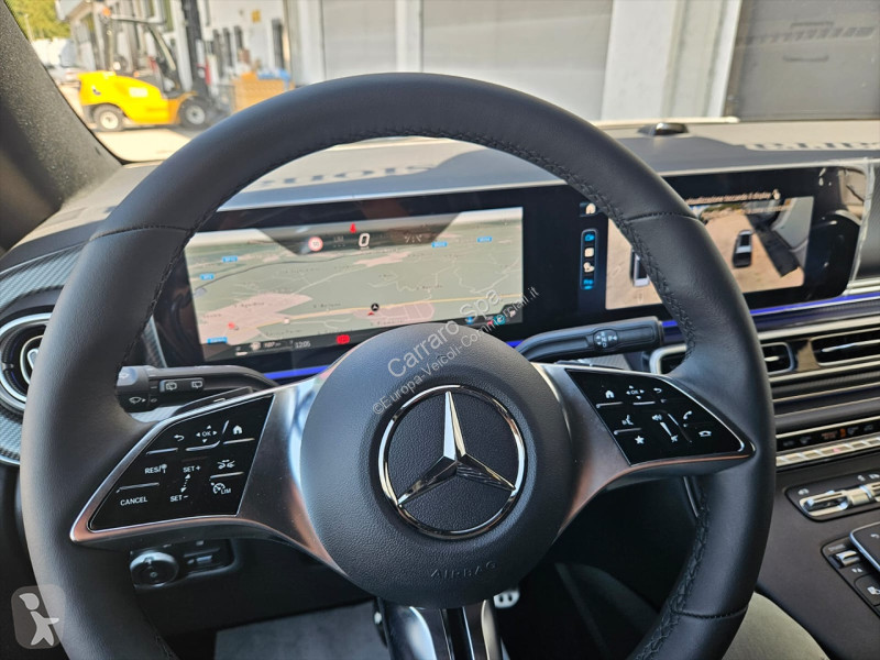 Furgoneta Mercedes
