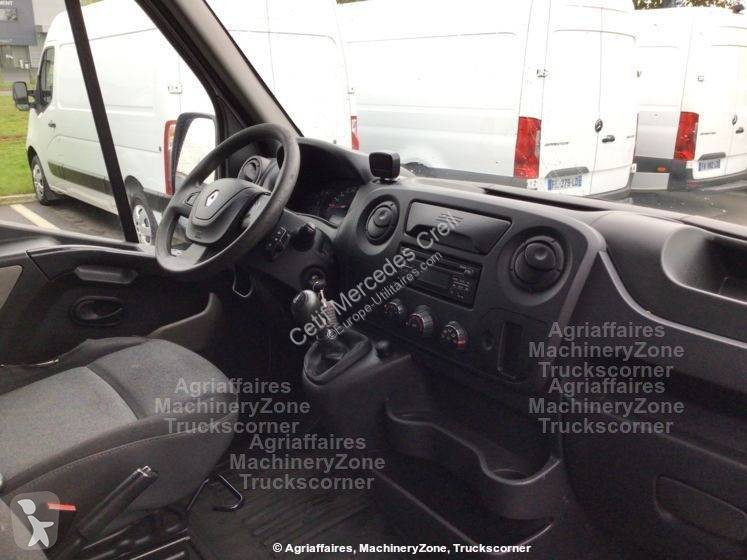 Samochód dostawczy Renault