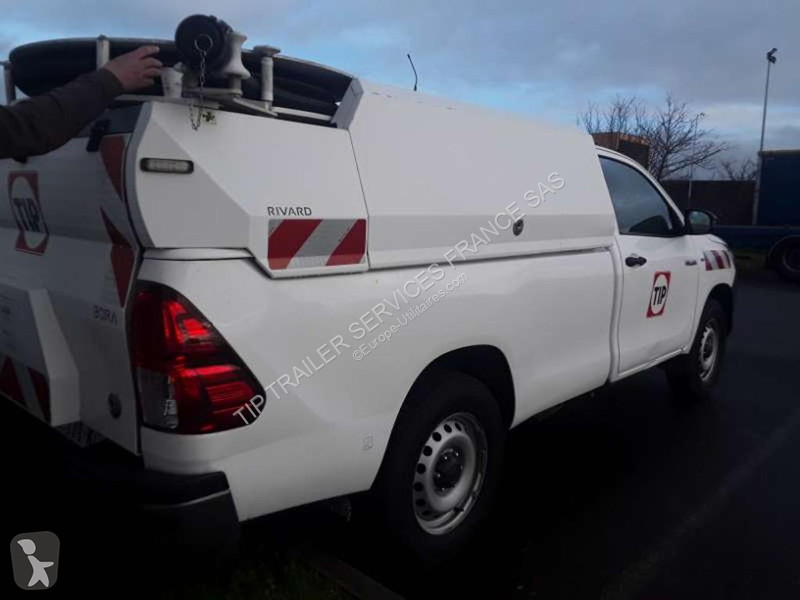 Лекотоварен автомобил Toyota  Vehicle Light 4x4...