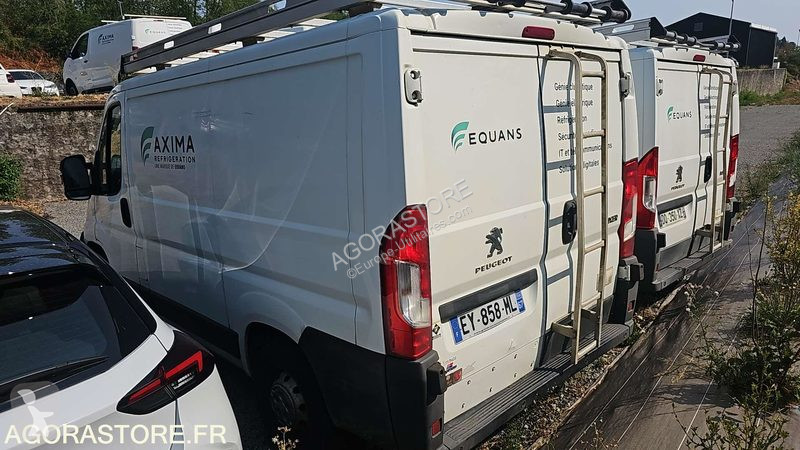 Véhicule utilitaire Peugeot BOXER