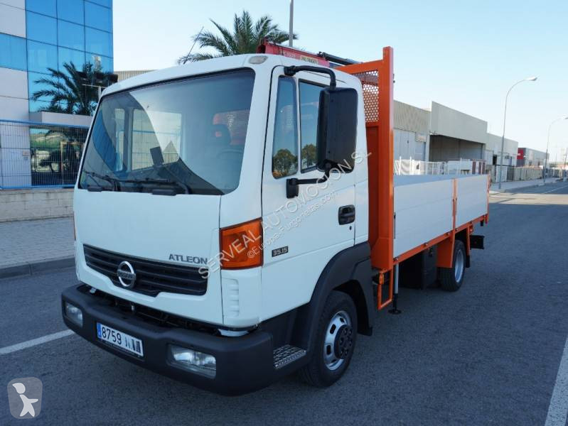 Furgoneta Nissan