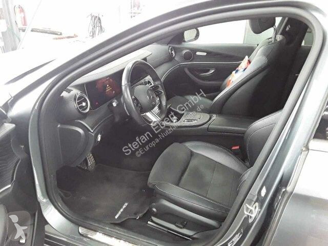 Véhicule utilitaire Mercedes E d...