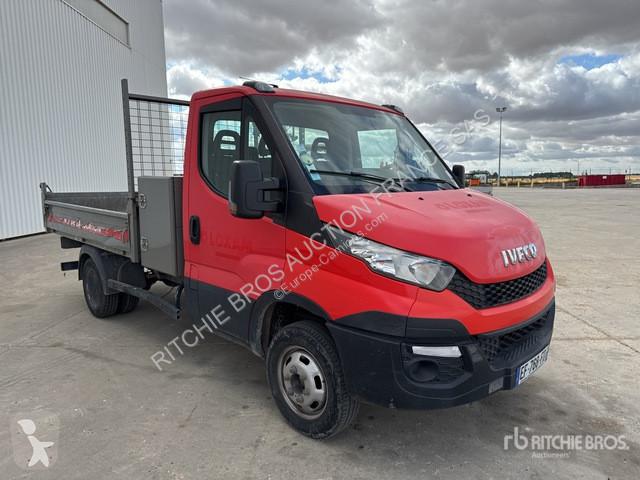 Furgoneta Iveco  35-130
