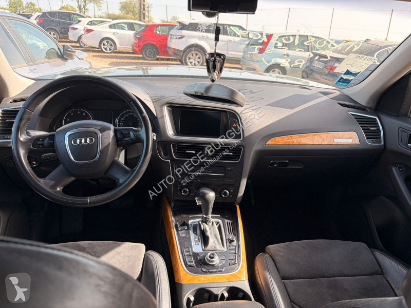 عربة نفعية Audi Q5 2.0 TFSi 211 Avus S-Tronic7...