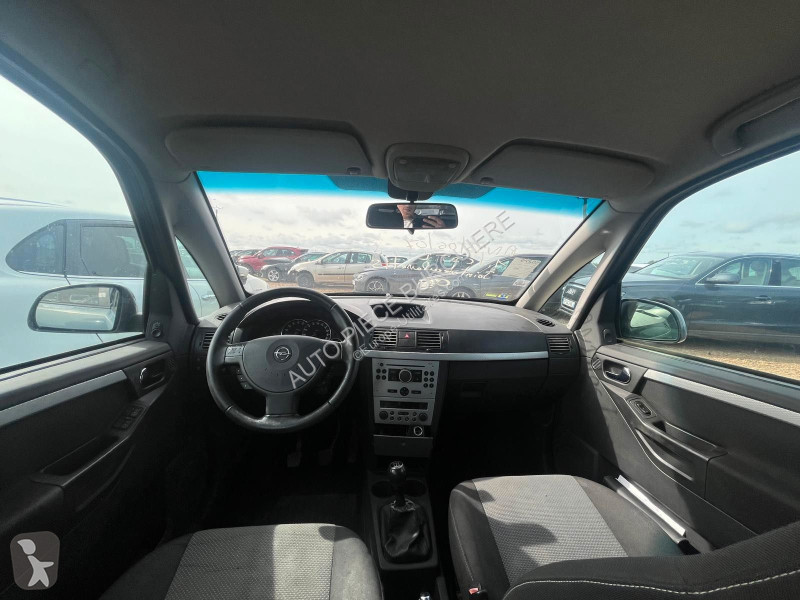 عربة نفعية Opel 1.7 CDTi 100 / EQ771