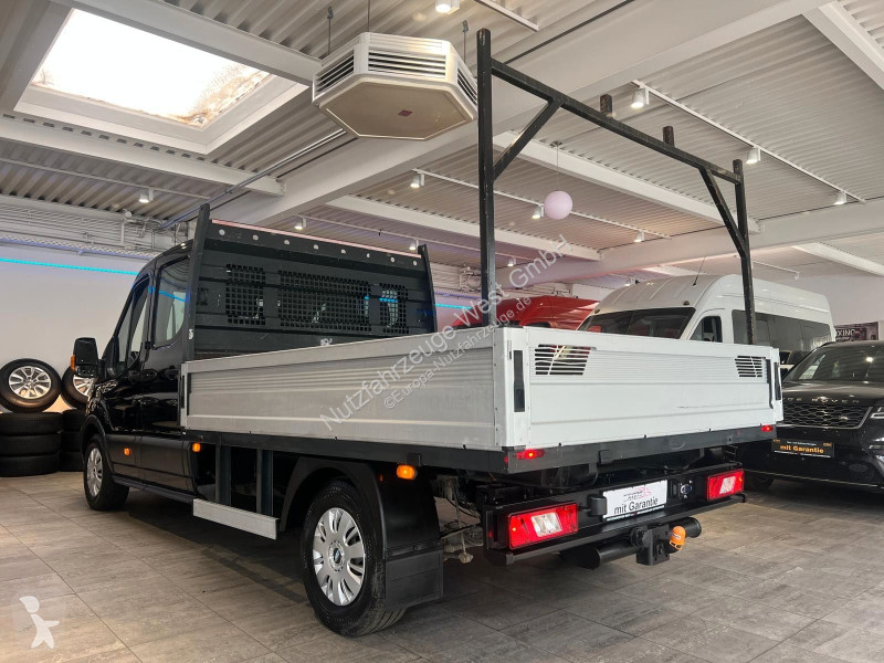 عربة نفعية Ford Maxi DoKa Pritsche...