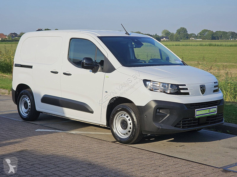 Furgoneta Peugeot 1.5 Facelift Navi 3-Zit