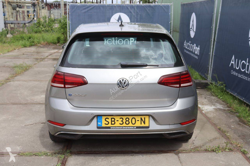 Volkswagen e Transporter