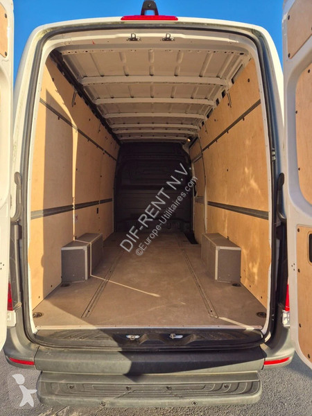 عربة نفعية Mercedes 319 CDI L3 V6