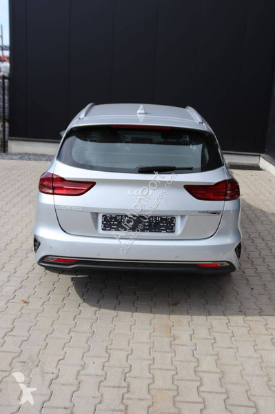 Samochód dostawczy KIA  Ceed