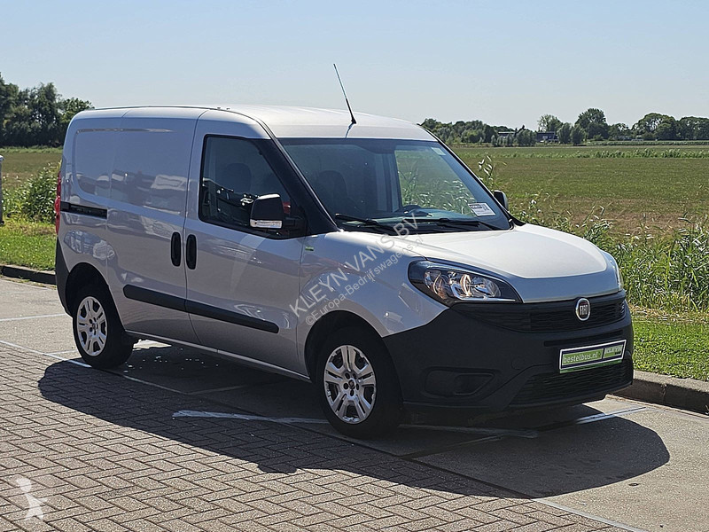 Furgoneta Fiat Cargo 1.6 Doblò