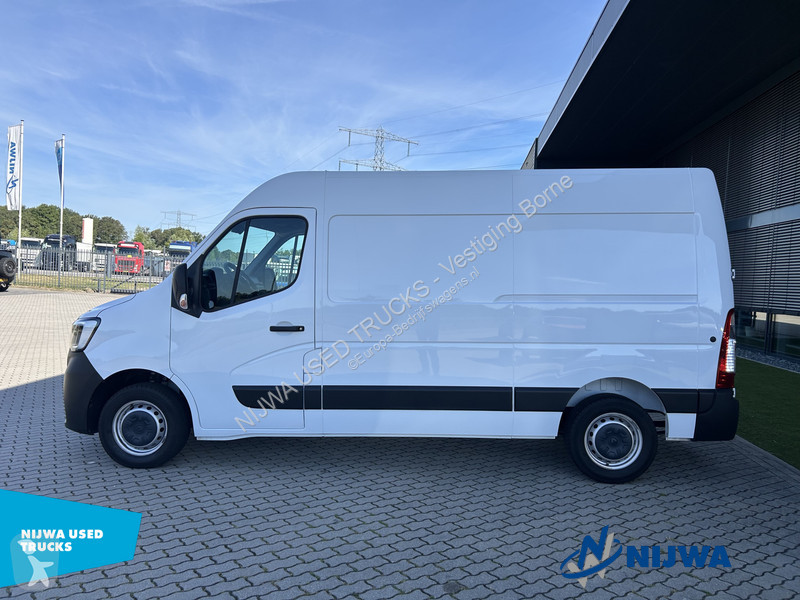 Furgoneta Renault T33 135 L2H2 Navigatie +...
