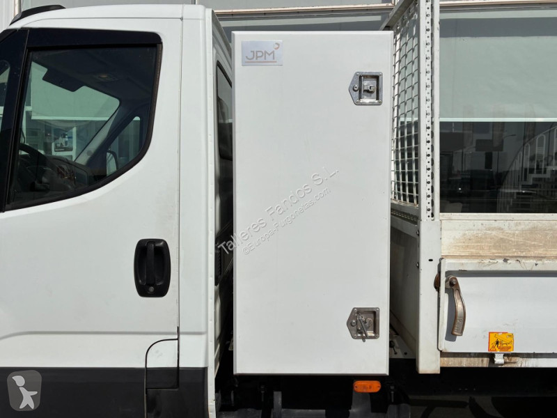 Furgoneta Iveco  35C14 AUTO. CAJA BASCULANTE