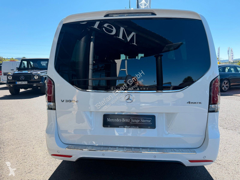 عربة نفعية Mercedes V 300 d AVA 4MATIC A AHK2,5...