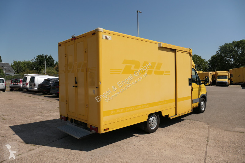 Véhicule utilitaire Iveco Daily 35 S11 C30C...