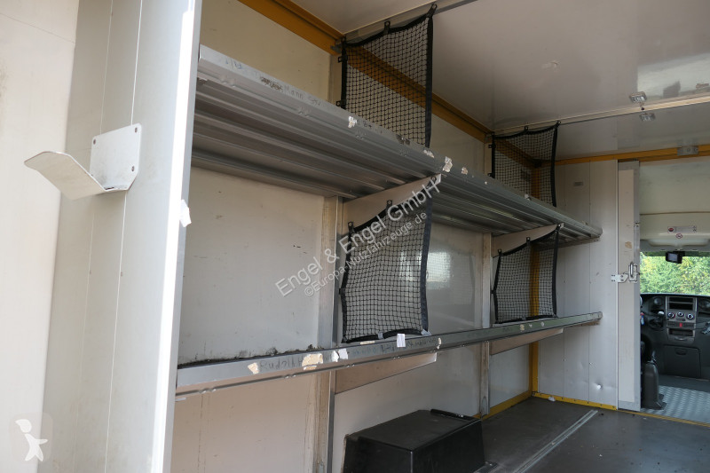 Véhicule utilitaire Iveco Daily 35 S11 C30C...