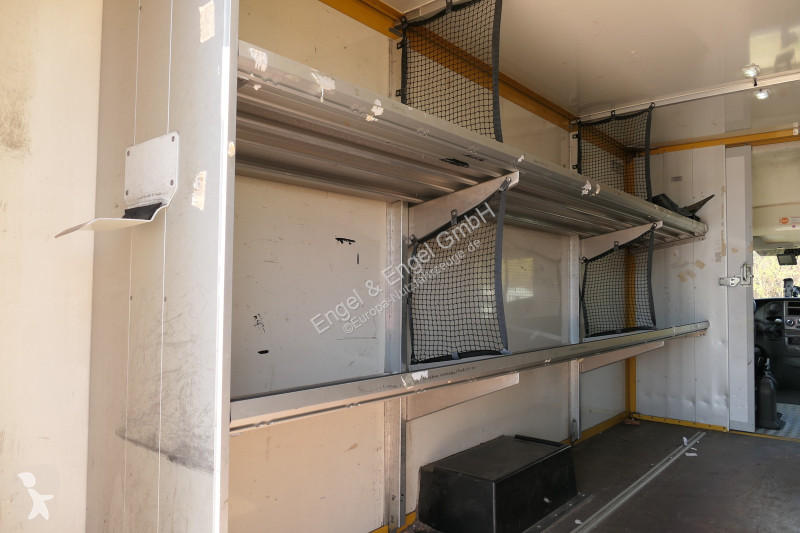 Véhicule utilitaire Iveco Daily 35 S11 C30C...
