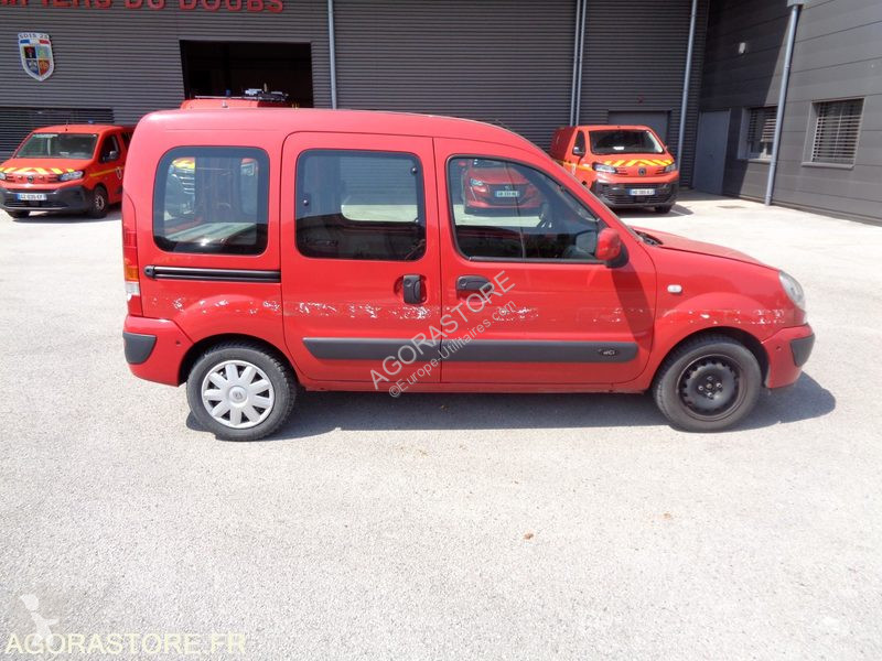 عربة نفعية Renault KANGOO
