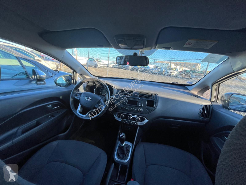 Samochód dostawczy KIA Rio 1.4 CRDi 90 Premium...