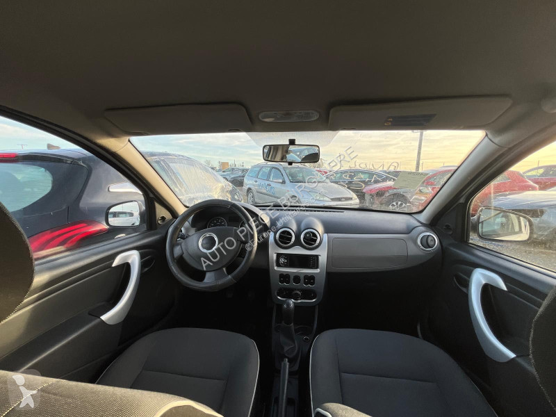عربة نفعية Dacia 1.5 DCi 75 / BZ529