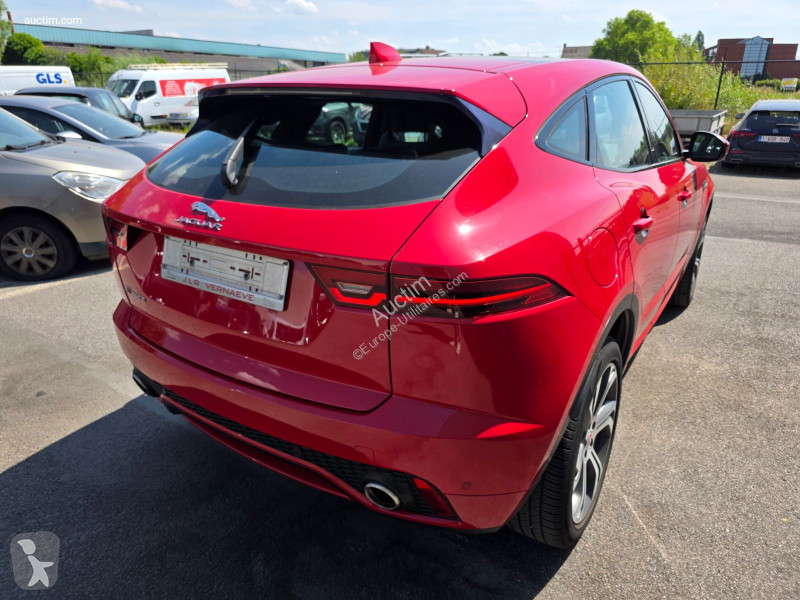 Samochód dostawczy Jaguar e-pace