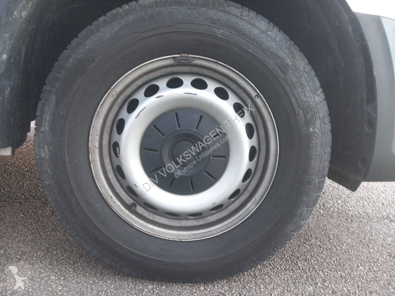 Коммерческий автомобиль Volkswagen CRAFTER VAN...