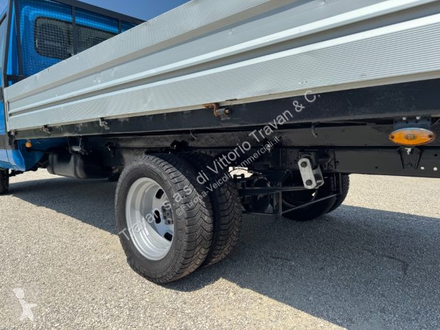 Veicolo commerciale Iveco DAILY