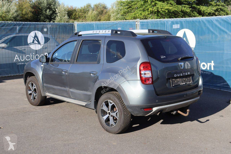 عربة نفعية Dacia