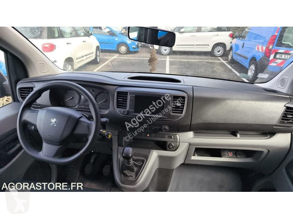 Véhicule utilitaire