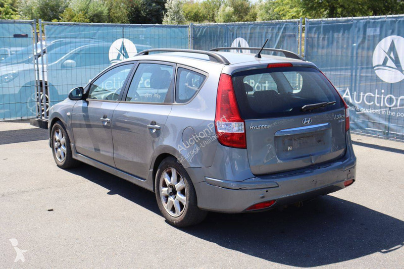Samochód dostawczy Hyundai  I30CW