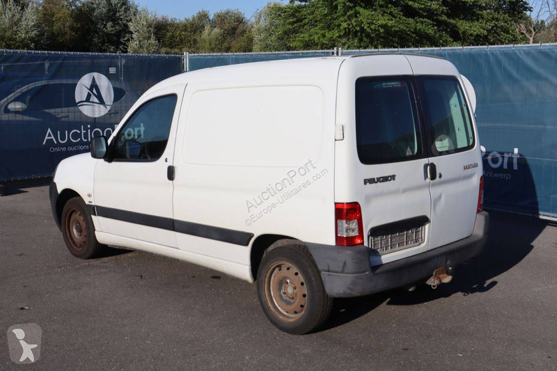 Véhicule utilitaire Peugeot