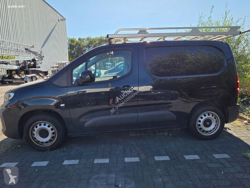 Furgoneta Peugeot partner