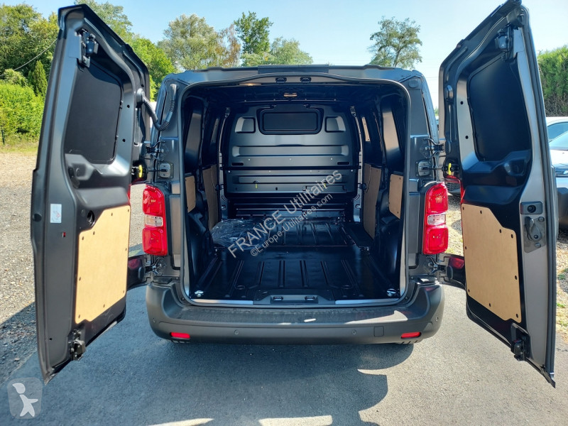 عربة نفعية Citroën JUMPY FG GRIS TITANE M 2.2...
