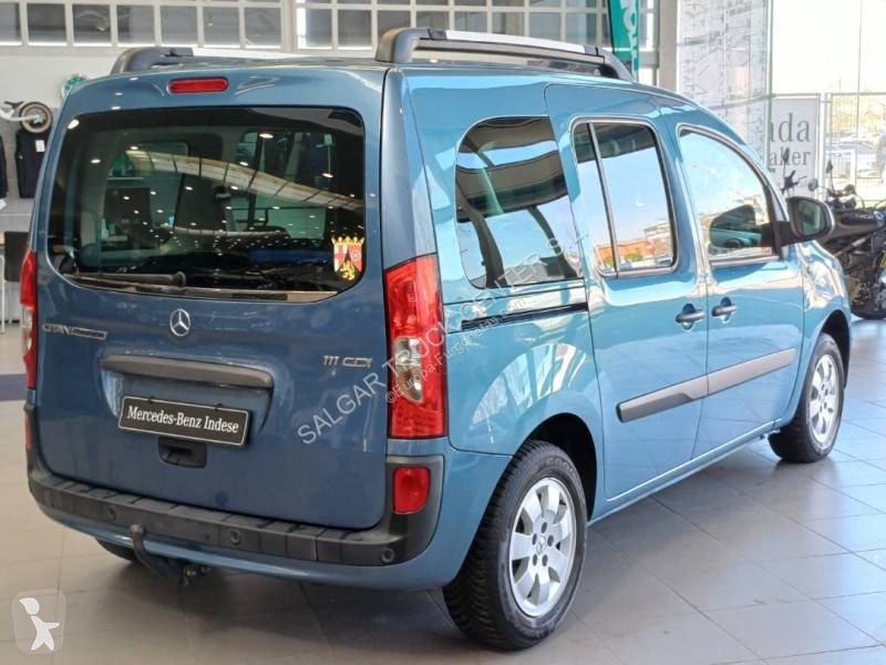 عربة نفعية Mercedes