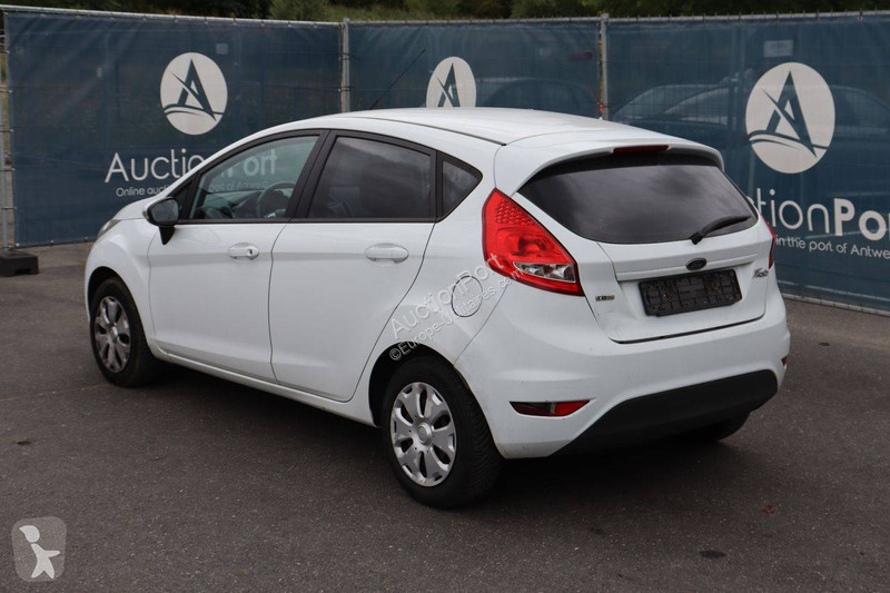 Furgoneta Ford