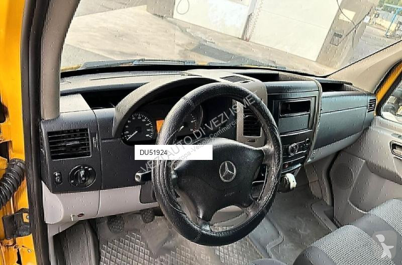 عربة نفعية Mercedes