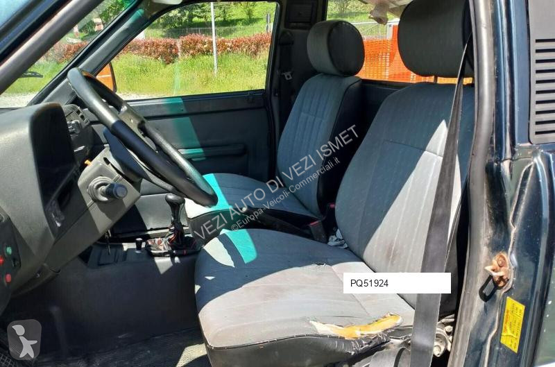 عربة نفعية Tata Ribaltabile anno 99 cc 2.0 diesel