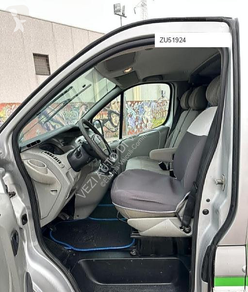 Furgoneta Nissan
