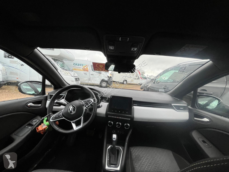 عربة نفعية Renault RENAULT  1.6 E-Tech 140...